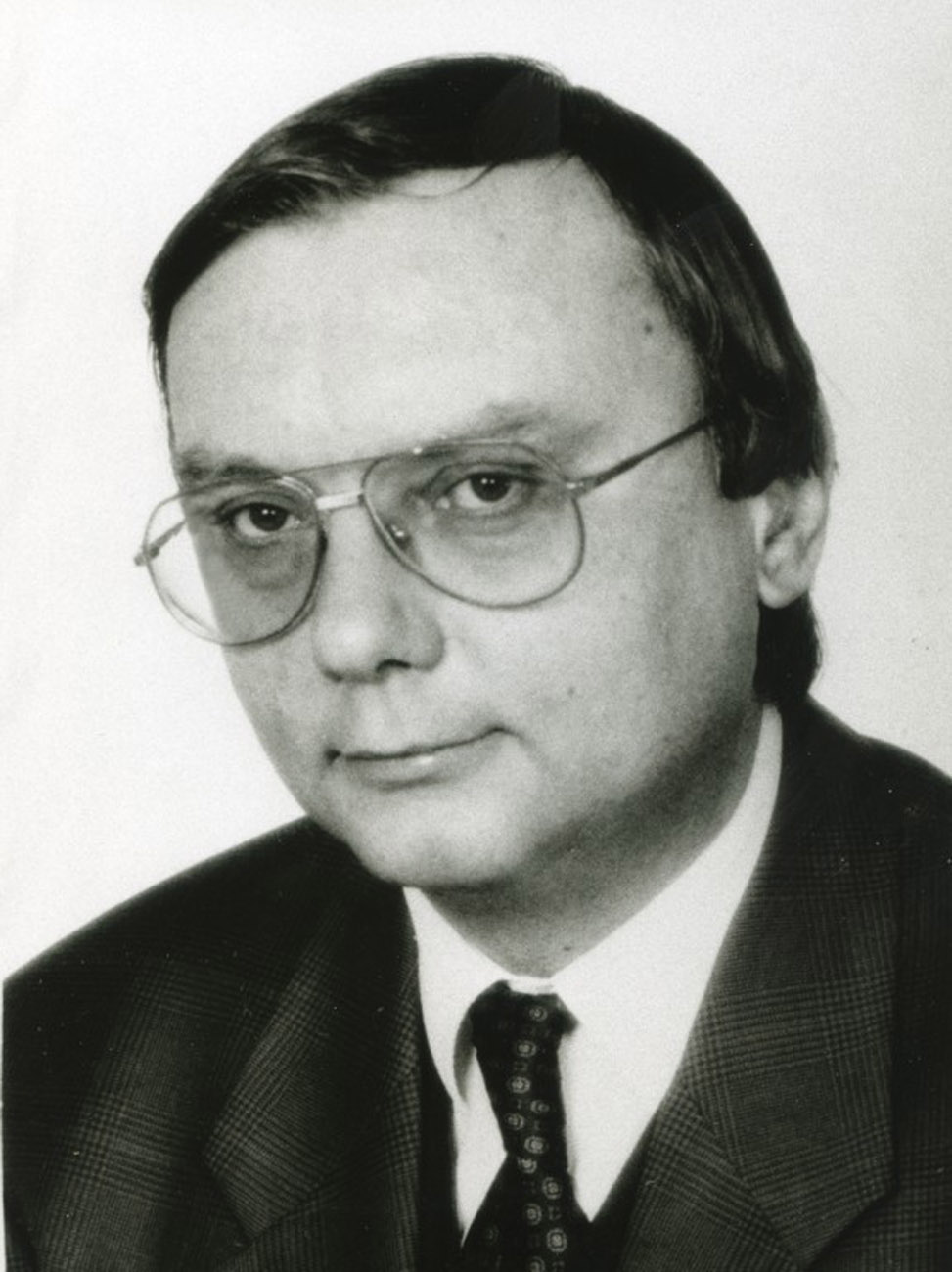  Dr. Hendrik Schäfer